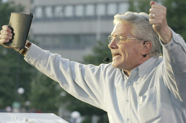 Luis Palau