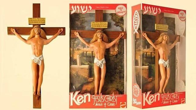 Ken como Jesus crucificado