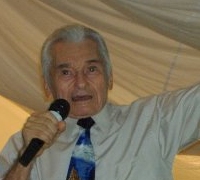 yiyeavila10-2008.jpg