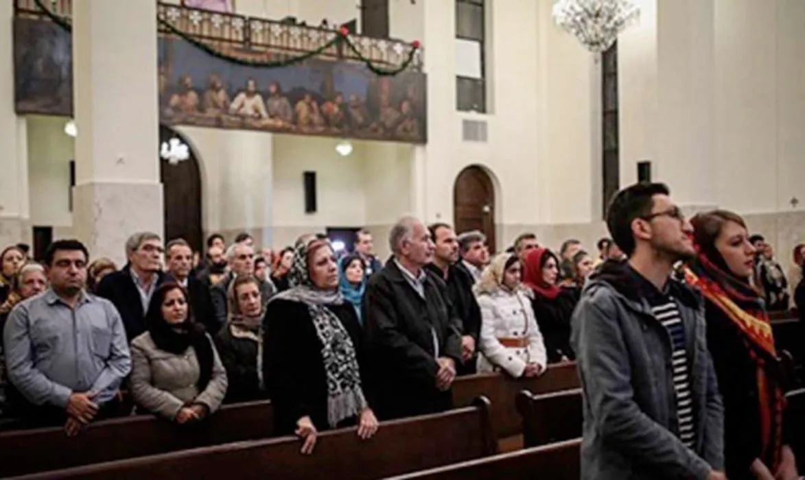 Desmantelan a grupos cristianos en Irán