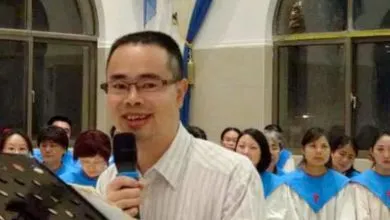 Policía china ataco y golpeó a un pastor