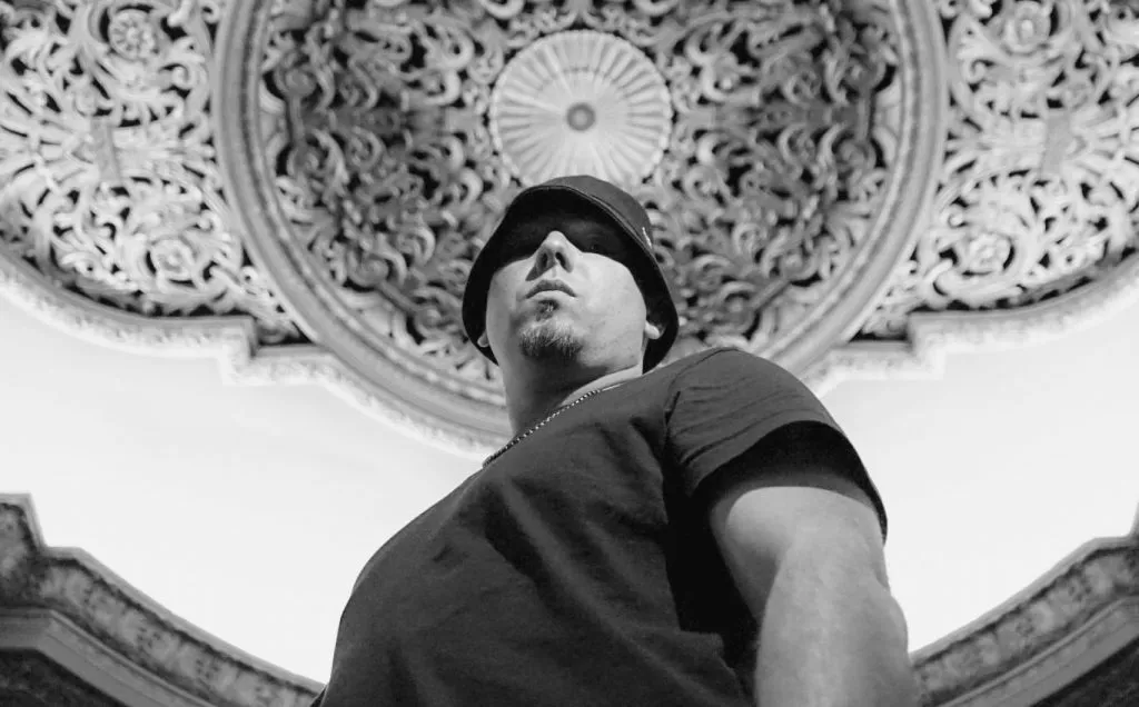 El Leo Pa' estrena el sencillo «Indestructible»