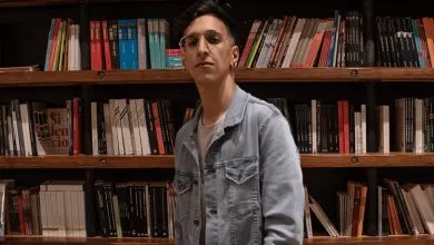 Lucas Barreto canta con Seba y Mori Liendo «Rosa de Jericó»