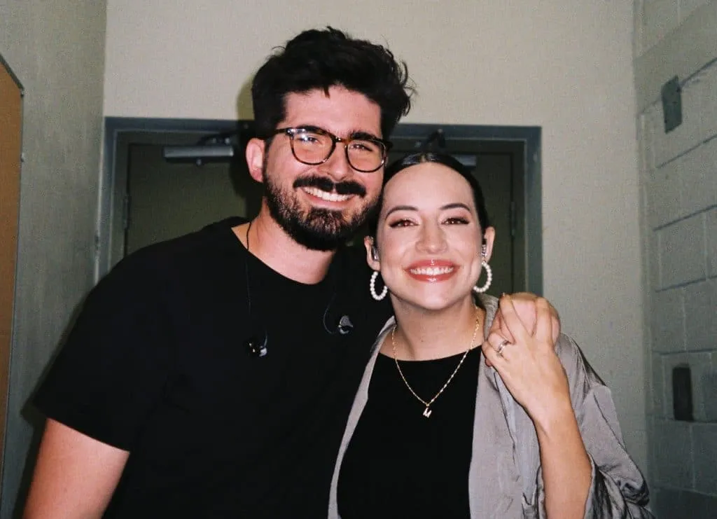 Majo y Dan hablan al corazón angustiado en su nuevo sencillo, «Fiel»