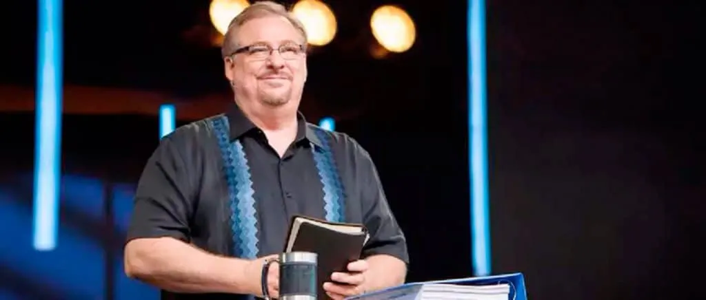 Rick Warren revela que tiene una enfermedad inmunológica entreCristianos Rick Warren revela que tiene una enfermedad inmunológica