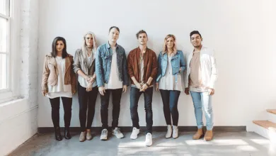 Elevation Worship nos trae «Trust In God (feat. Chris Brown)»
