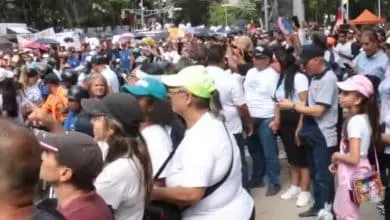 Cristianos en Venezuela se manifiestan en la Asamblea Nacional