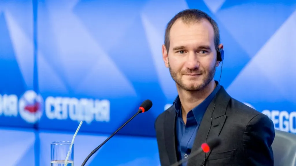 Nick Vujicic llama al arrepentimiento a la iglesia estadounidense entreCristianos Nick Vujicic llama al arrepentimiento a la Iglesia Estadounidense