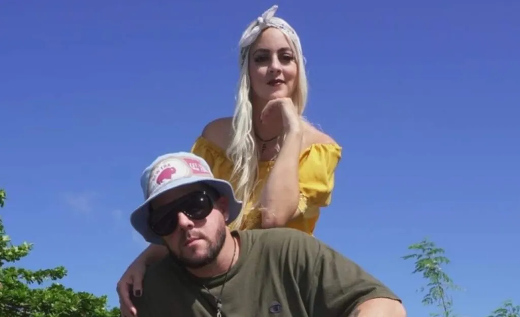 El dúo urbano ASPE presenta «Mucho X Decir»