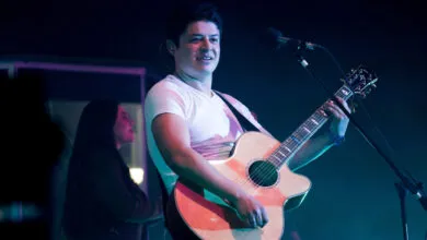 «La más bella historia» es el nuevo álbum de Omar EC