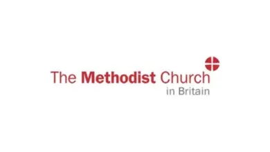 Iglesia metodista de Gran Bretaña pide no usar términos como marido y esposa