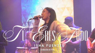 Isha Fuentes estrena "Tu Eres Todo" en vivo