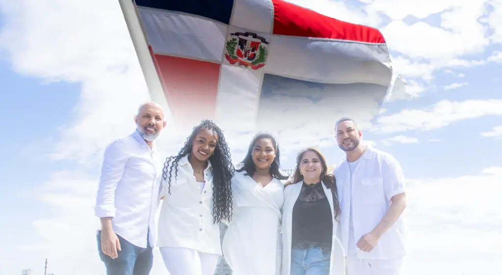 Chanel Novas lanzó su sencillo “Dominicana” para honrar a su país