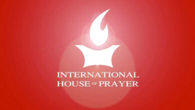 La International House of Prayer cierra varios ministerios