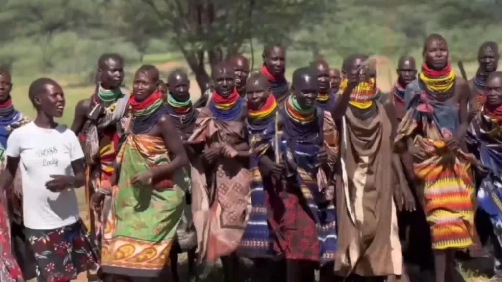 Impactante bautismo en África transforma una tribu remota