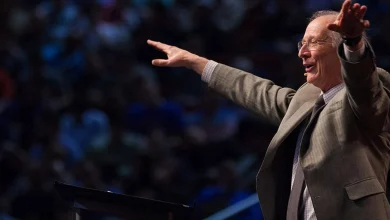 John Piper abre el debate evangélico al citar un versículo de Levítico