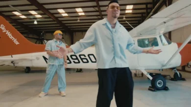 Alex Zurdo y Funky unen sus voces en "Palo"