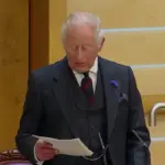 Un excapellan real acusa a Carlos III de traición a la fe cristiana