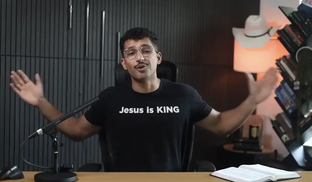 Shahriq Khan (exmusulmán) encabeza misión evangelizadora ante 45.000 creyentes del Islam en una marcha entreCristianos Shahriq Khan (exmusulmán) encabeza misión evangelizadora ante 45.000 creyentes del Islam en una marcha