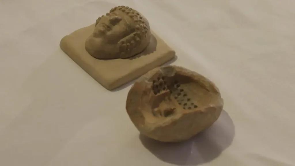 Descubren en Jerusalén un inédito molde de figurilla femenina de la época del Primer Templo