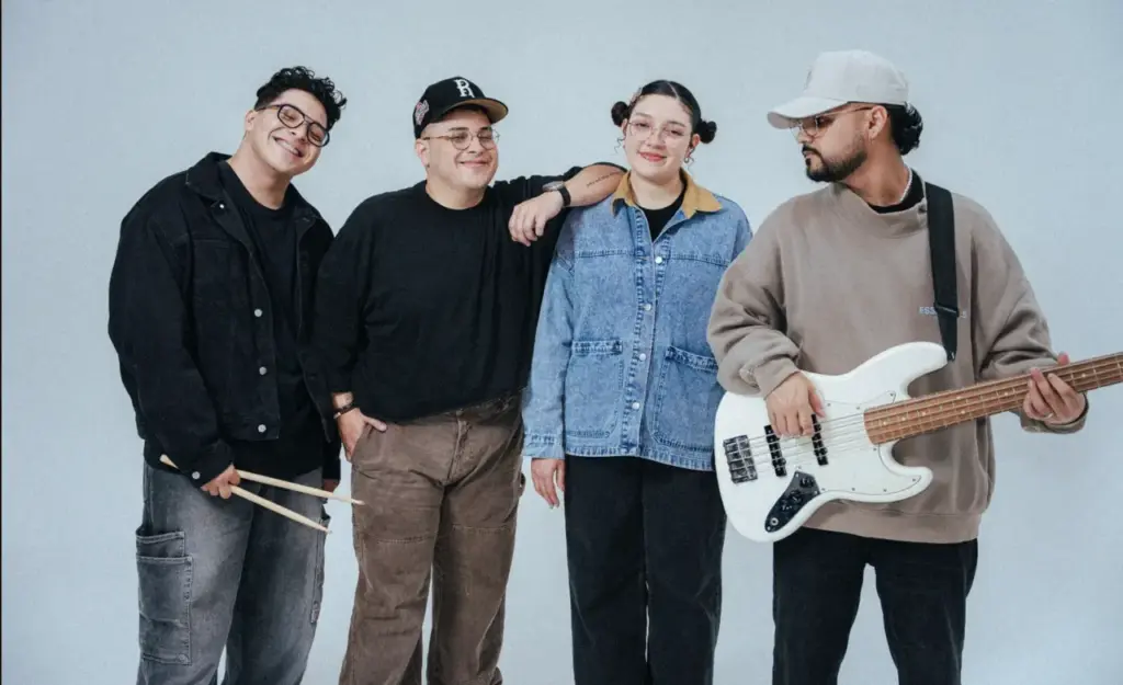 Follow presenta su primer álbum «Buena Noticia» entreCristianos Follow presenta su primer álbum «Buena Noticia»