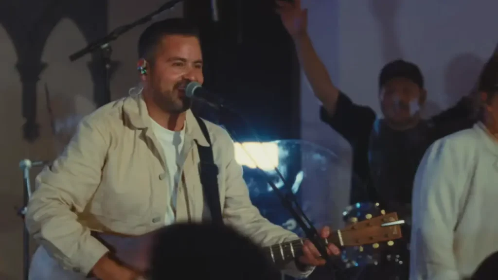 Omar Rodríguez revive «Cuán grande es Dios» entreCristianos Omar Rodríguez revive «Cuán grande es Dios»