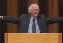 John Piper: los cristianos no deben consumir la tragedia global para entretenerse