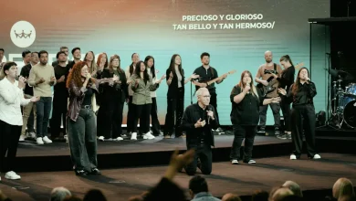 Marco Barrientos actualiza «No Hay Nadie Como Tú» en Rey de Reyes entreCristianos Marco Barrientos actualiza «No Hay Nadie Como Tú» en Rey de Reyes