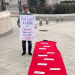 El pastor Patrick Mahoney arrestado por orar frente a la embajada china en Washington